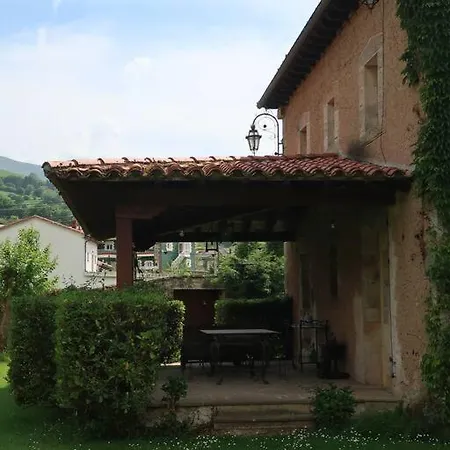 La Casona De Don Elias Silió